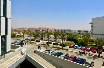 Co-Working Space - Studio - 2 Bathrooms for rent in Garden Residence - Hyde Park - New Cairo City - Cairo