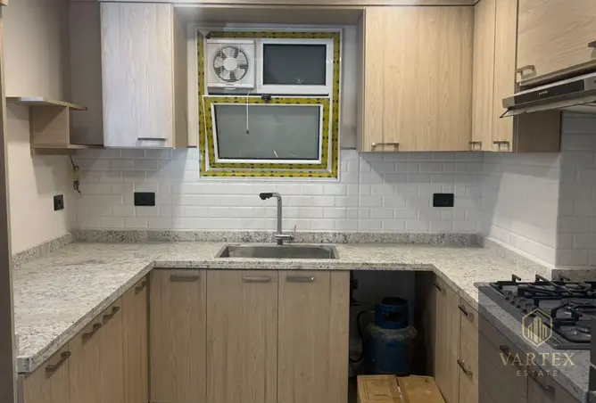 117529990 - Property Image 2