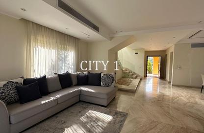 Villa - 5 Bedrooms - 4 Bathrooms for rent in Stone Park - 5th Settlement Compounds - The 5th Settlement - New Cairo City - Cairo