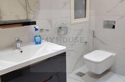 Apartment - 4 Bedrooms - 3 Bathrooms for rent in Stone Residence - 5th Settlement Compounds - The 5th Settlement - New Cairo City - Cairo