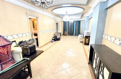 Apartment - 3 Bedrooms - 2 Bathrooms for sale in Laurent - Hay Sharq - Alexandria