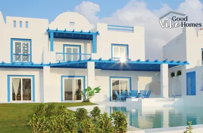 Chalet - 2 Bedrooms - 2 Bathrooms for sale in Mountain View - Ras Al Hekma - North Coast