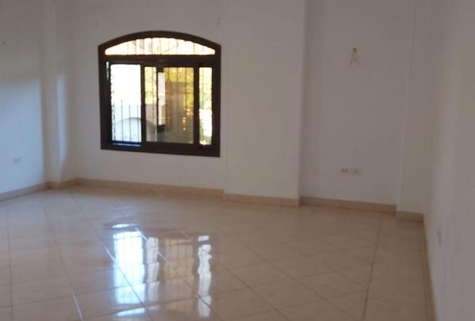 8642560 - Property Image 3