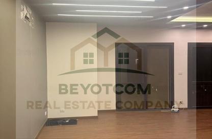 Apartment - 3 - 3 for rent in The Courtyards - Sheikh Zayed Compounds - Sheikh Zayed City - Giza