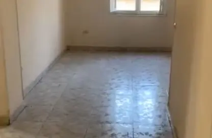 Apartment - 2 Bedrooms - 1 Bathroom for rent in Abdallah Abou El Seoud St. - Heliopolis Square - El Nozha - Cairo