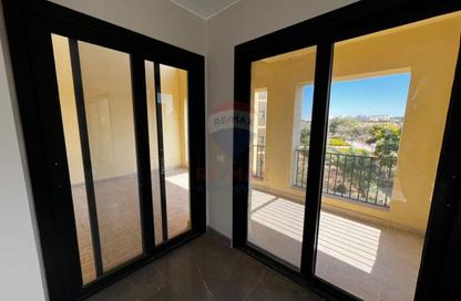 شقة - 3 غرف نوم - 2 حمامات للايجار في أو ويست - كمبوندات 6 أكتوبر - مدينة 6 أكتوبر - الجيزة