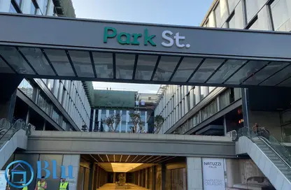 Office Space - Studio - 2 Bathrooms for rent in Park St. - Ring Road - The 5th Settlement - New Cairo City - Cairo