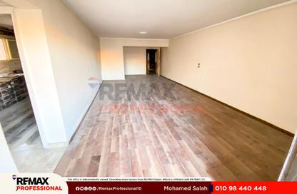 Apartment - 2 - 1 for sale in Al Ekbal St. - Laurent - Hay Sharq - Alexandria