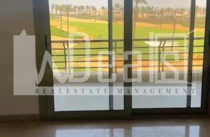Apartment - 3 Bedrooms - 3 Bathrooms for sale in Uptown Cairo Road - Al Abageyah - El Khalifa - Cairo