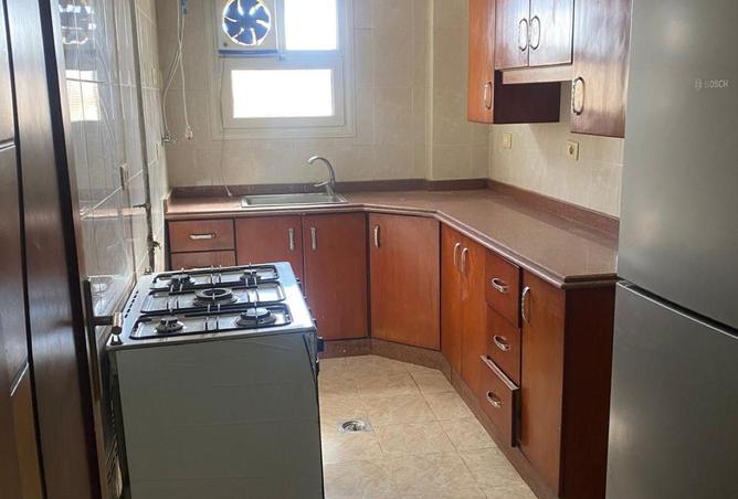 74313805 - Property Image 3