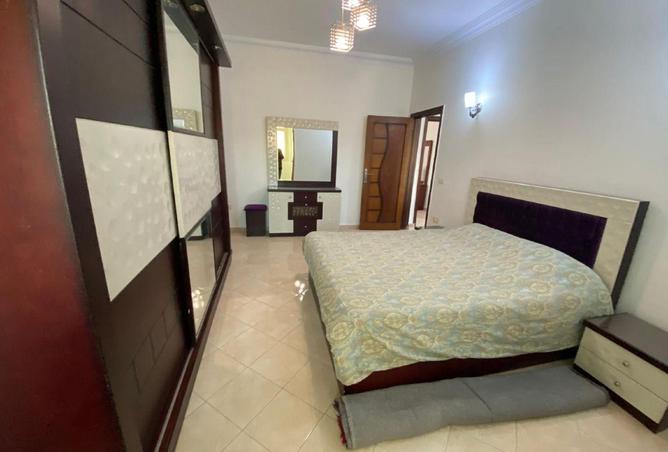 74313805 - Property Image 2