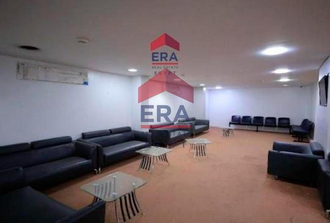 71643816 - صورة العقار 3