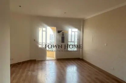 Apartment - 2 Bedrooms - 1 Bathroom for rent in El Rehab Extension - Al Rehab - New Cairo City - Cairo