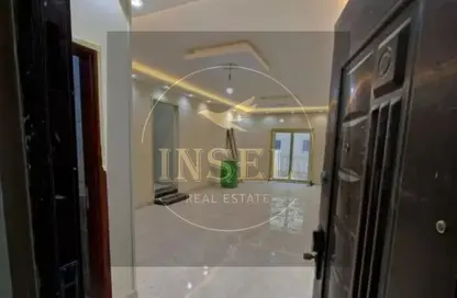 شقة - 3 غرف نوم - 2 حمامات للايجار في المستثمرين الجنوبية - مدينة القاهرة الجديدة - القاهرة