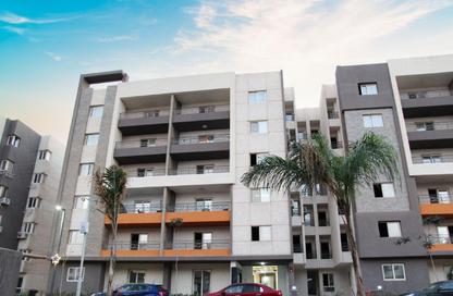 Apartment - 3 Bedrooms - 3 Bathrooms for sale in Kenz - Hadayek October - 6 October City - Giza