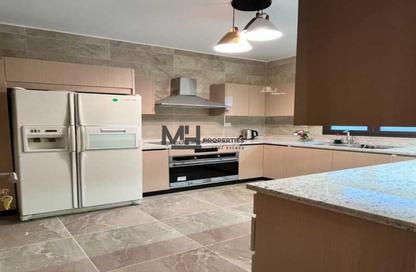 Penthouse - 2 Bedrooms - 3 Bathrooms for rent in Moon Residences - Fifth Square - The 5th Settlement - New Cairo City - Cairo