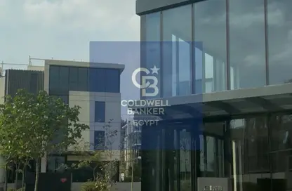 Office Space - 2 Bedrooms - 1 Bathroom for sale in Heartwork - The 5th Settlement - New Cairo City - Cairo