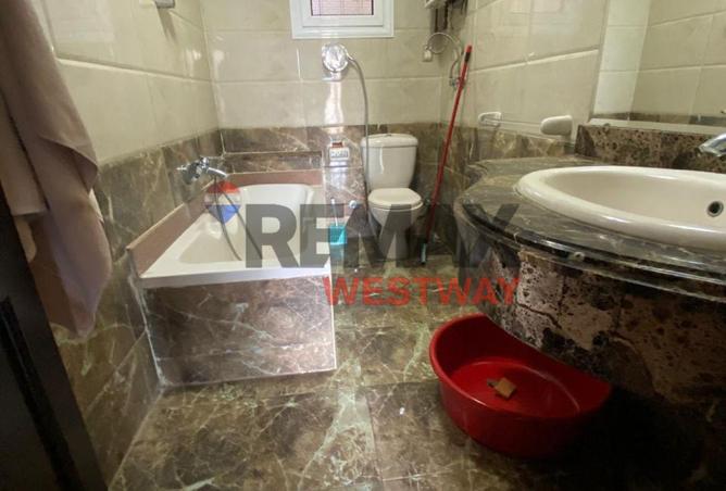 107125383 - Property Image 3