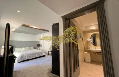 شقة - 3 غرف نوم - 4 حمامات للايجار في شارع النيل - الدقي - الجيزة