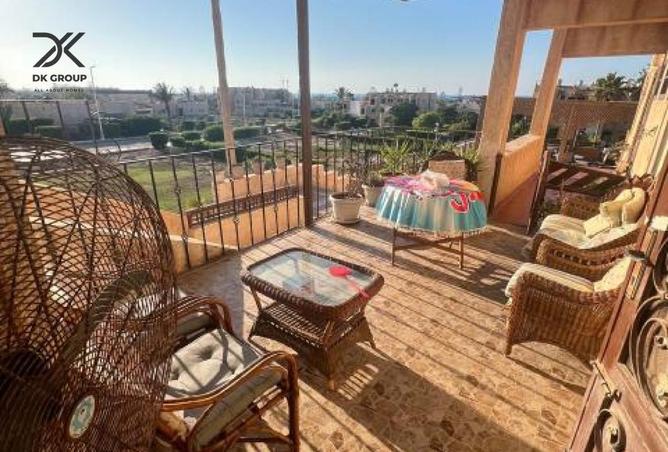 99801934 - Property Image 2