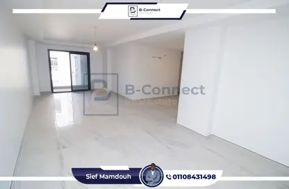 Apartment - 3 Bedrooms - 3 Bathrooms for sale in Sky line - Smouha - Hay Sharq - Alexandria
