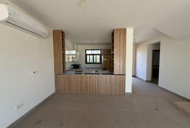 83130065 - Property Image 3