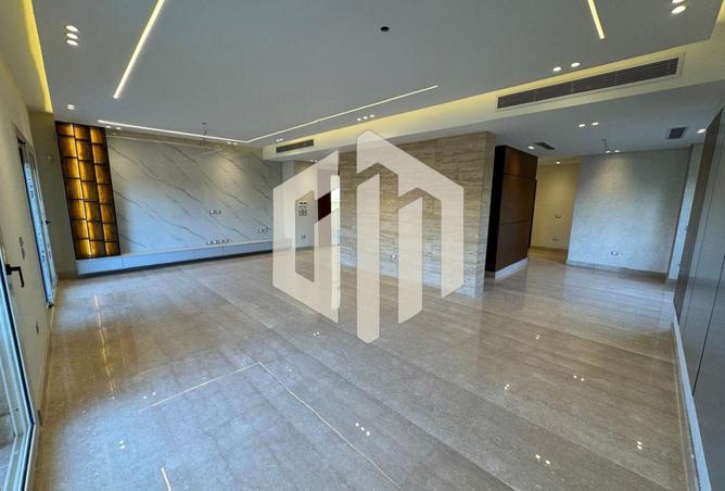 8612176 - Property Image 2