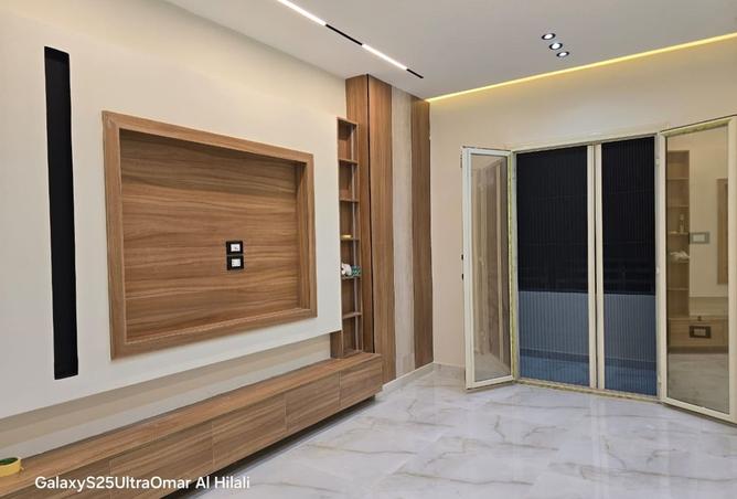 8489612 - Property Image 2