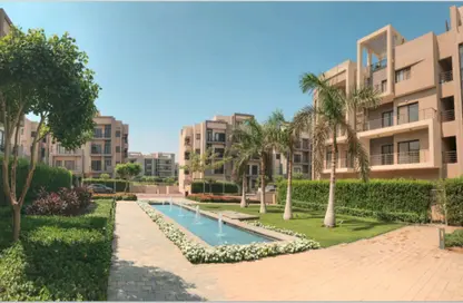 Apartment - 2 Bedrooms - 2 Bathrooms for sale in Moon Residences - Fifth Square - The 5th Settlement - New Cairo City - Cairo