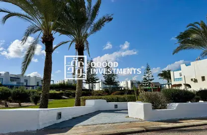 شاليه - 3 غرف نوم - 2 حمامات للبيع في ماونتن فيو راس الحكمة - راس الحكمة - الساحل الشمالي