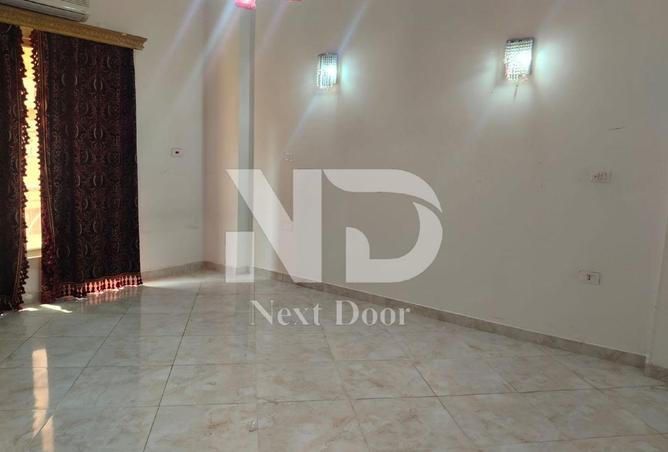 106022372 - Property Image 3