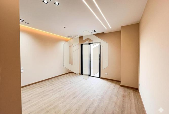 59240129 - Property Image 3