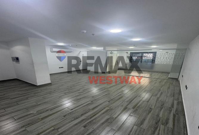 8460603 - Property Main Image