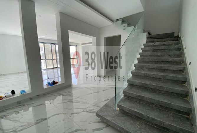 96853083 - Property Main Image
