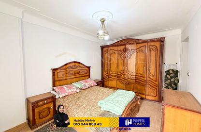 شقة - 2 غرف نوم - 1 حمام للايجار في شارع إسكندر إبراهيم - ميامي - حي اول المنتزة - الاسكندرية