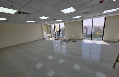 Office Space - Studio - 2 Bathrooms for rent in Hyde Park Business District Mall - South Teseen St. - The 5th Settlement - New Cairo City - Cairo