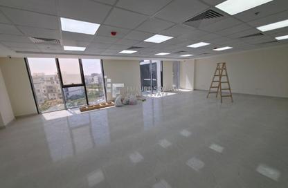 Office Space - Studio - 2 Bathrooms for rent in Hyde Park Business District Mall - South Teseen St. - The 5th Settlement - New Cairo City - Cairo