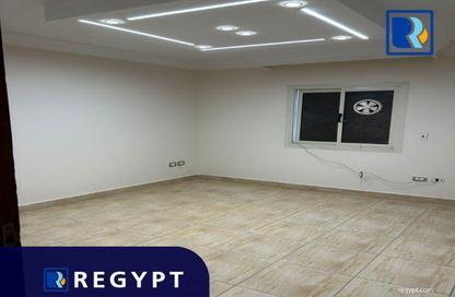 Office Space - Studio - 3 Bathrooms for sale in Zahraa Al Maadi St. - Degla - Hay El Maadi - Cairo