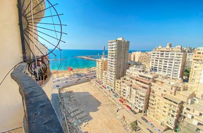 شقة - 3 غرف نوم - 1 حمام للايجار في طريق الجيش - لوران - حي شرق - الاسكندرية