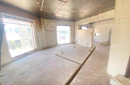 Shop - Studio - 2 Bathrooms for rent in The 5th Settlement - New Cairo City - Cairo