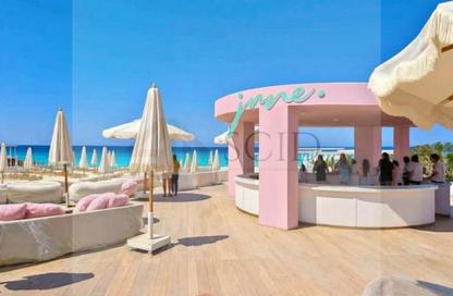 فيلا - 5 غرف نوم - 5 حمامات للبيع في چون - راس الحكمة - الساحل الشمالي