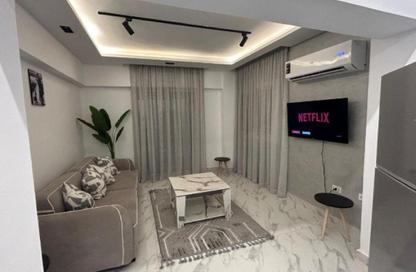 Apartment - 1 Bedroom - 1 Bathroom for rent in Abdullah Ibn Salamah St. - North Investors Area - New Cairo City - Cairo