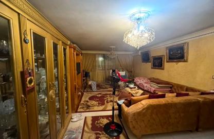 شقة - 2 غرف نوم - 1 حمام للبيع في شارع يوسف السباعي - الرحاب المرحلة الأولى - الرحاب - مدينة القاهرة الجديدة - القاهرة شقة - 2 غرف نوم - 1 حمام للبيع في شارع يوسف السباعي - الرحاب المرحلة الأولى - الرحاب - مدينة القاهرة الجديدة - القاهرة