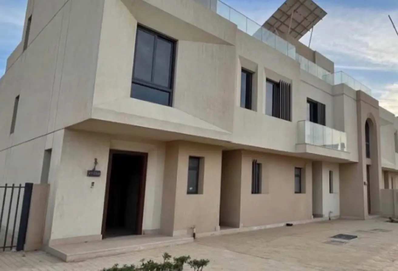 112982297 - Property Main Image