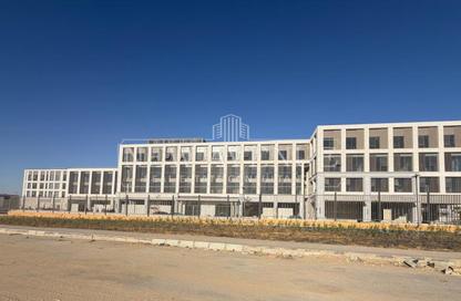 Office Space - Studio - 2 Bathrooms for rent in Mivida - 5th Settlement Compounds - The 5th Settlement - New Cairo City - Cairo
