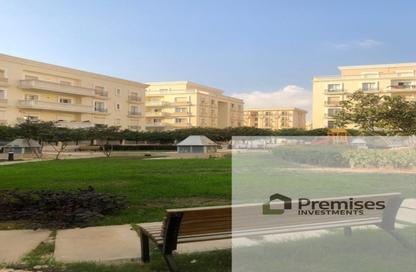 Apartment - 2 Bedrooms - 3 Bathrooms for sale in Hyde Park Business District Mall - South Teseen St. - The 5th Settlement - New Cairo City - Cairo