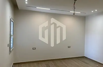 فيلا - 4 غرف نوم - 4 حمامات للايجار في مول هايد بارك بيزنس - شارع التسعين الجنوبي - التجمع الخامس - مدينة القاهرة الجديدة - القاهرة فيلا - 4 غرف نوم - 4 حمامات للايجار في مول هايد بارك بيزنس - شارع التسعين الجنوبي - التجمع الخامس - مدينة القاهرة الجديدة - القاهرة