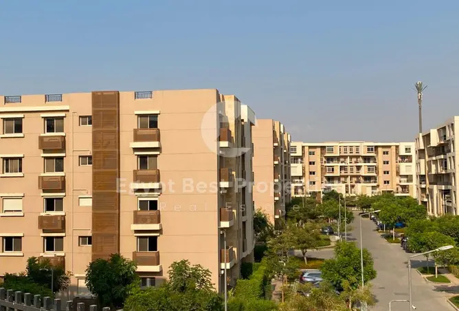 111889410 - Property Image 2