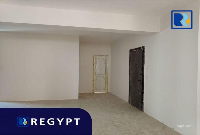 70631923 - صورة العقار 2