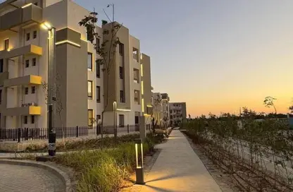 Chalet - 2 Bedrooms - 2 Bathrooms for sale in Zahra - Sidi Abdel Rahman - North Coast